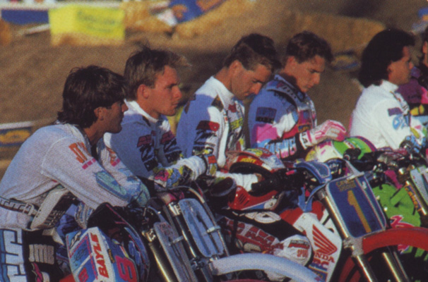 Jean-Michel Bayle, Damon Bradshaw, Jeff Stanton, Mike Kiedrowski, Jeff Ward sur la ligne de départ